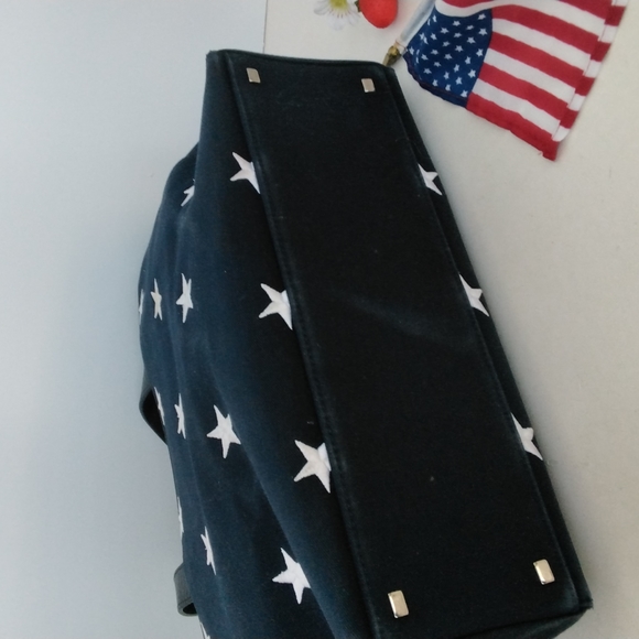 Navy Canvas Tote with Red check lining & embriodered White Stars - Picture 3 of 6